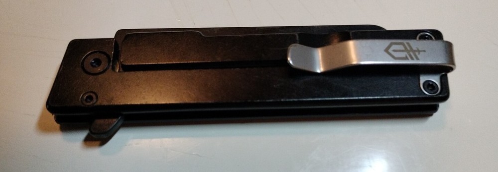 GERBER QUADRANT POCKET KNIFE W/ CLEAVER STYLE BLADE