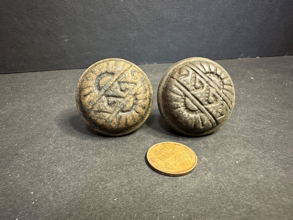 2 Victorian Cast Iron Screen Door Latch Knobs