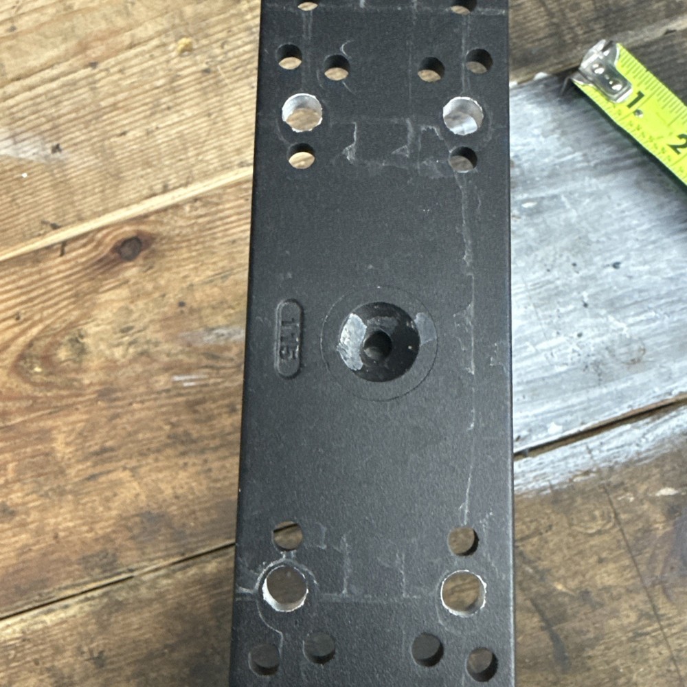 RAM Composite Surface Mount for Lowrance, Raymarine Fishfinder & Chartplotter