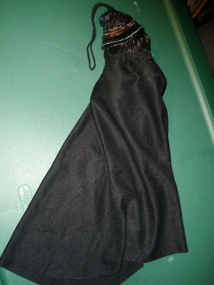 Halloween Hanging Witch 17" EUC