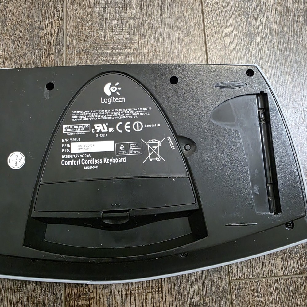 Logitech Y-RAU7 Cordless Ergonomic Keyboard Secure Connect