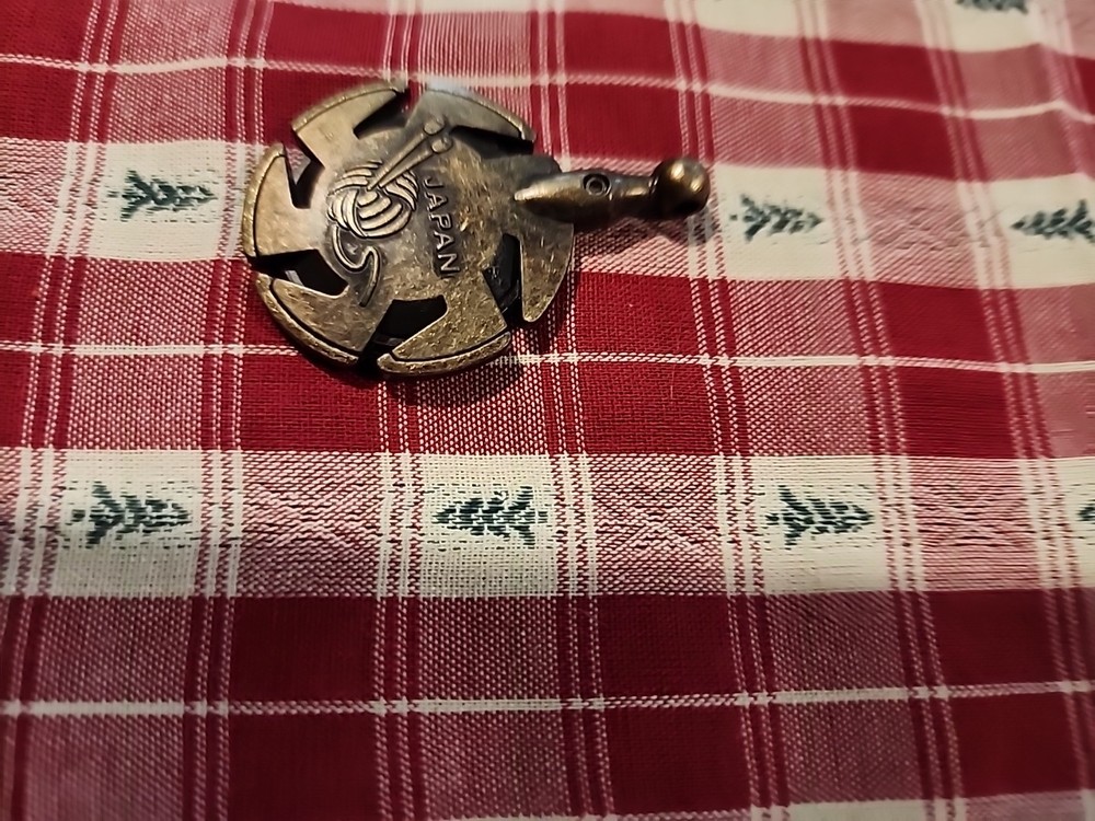 Yarn Cutter Pendant Antique Silver