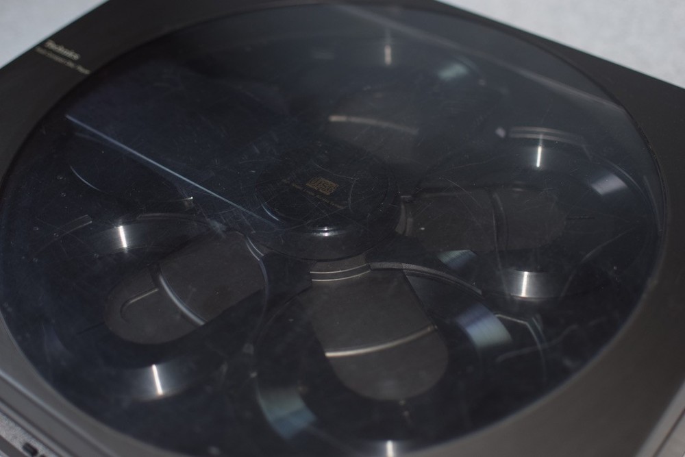 Technic SL-PC10 Multi Compact Disc Player 5 Disc Changer Tested See Video