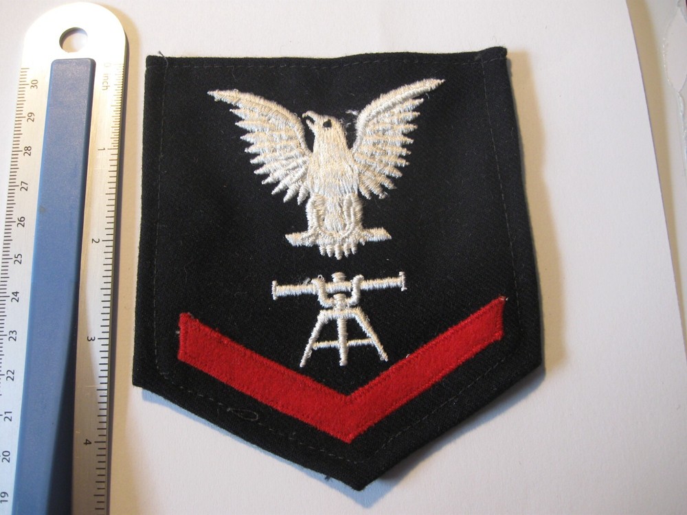 WWII 1945 dated US Navy Rate Fire Control Tech 3rd Class Petty Officer Patch