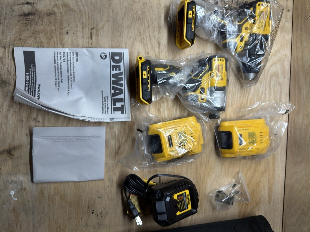 DEWALT 20V MAX 2-Tool Brushless Power Tool Combo Kit with Soft Case
