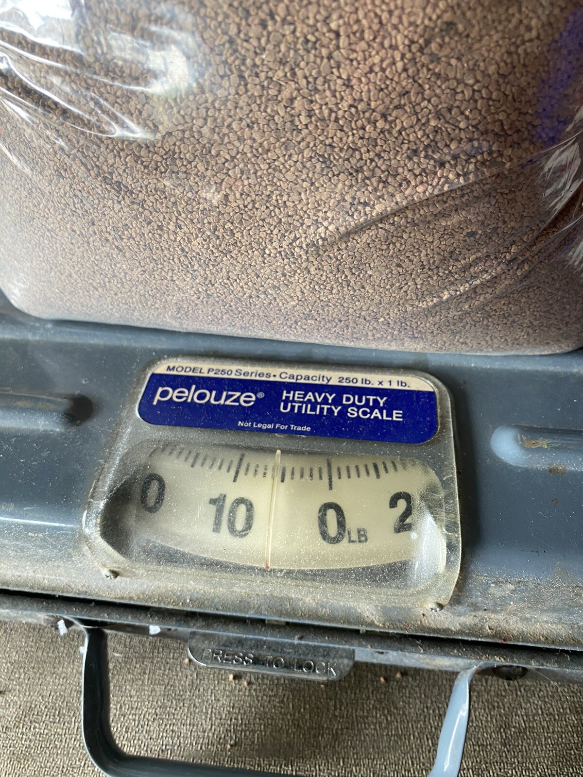 5lb Black Walnut Shell Tumbler Media 12/20Course Soft Grain Untreated