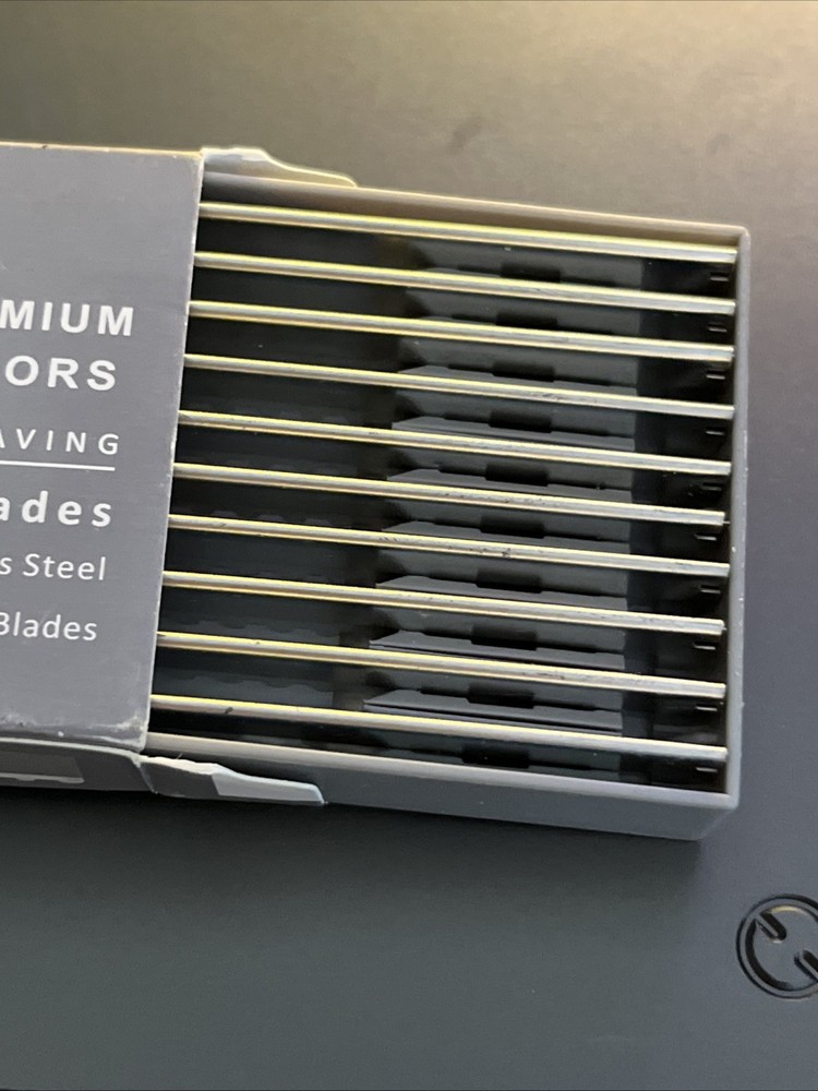 Facon Razor And Scissors