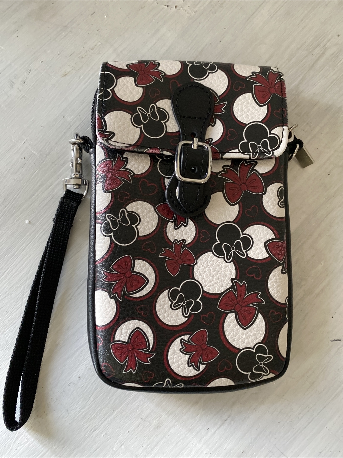 Disney Wristlet Clutch Wallet Card  Phone Case ID Holder Zip Bag Minnie LN