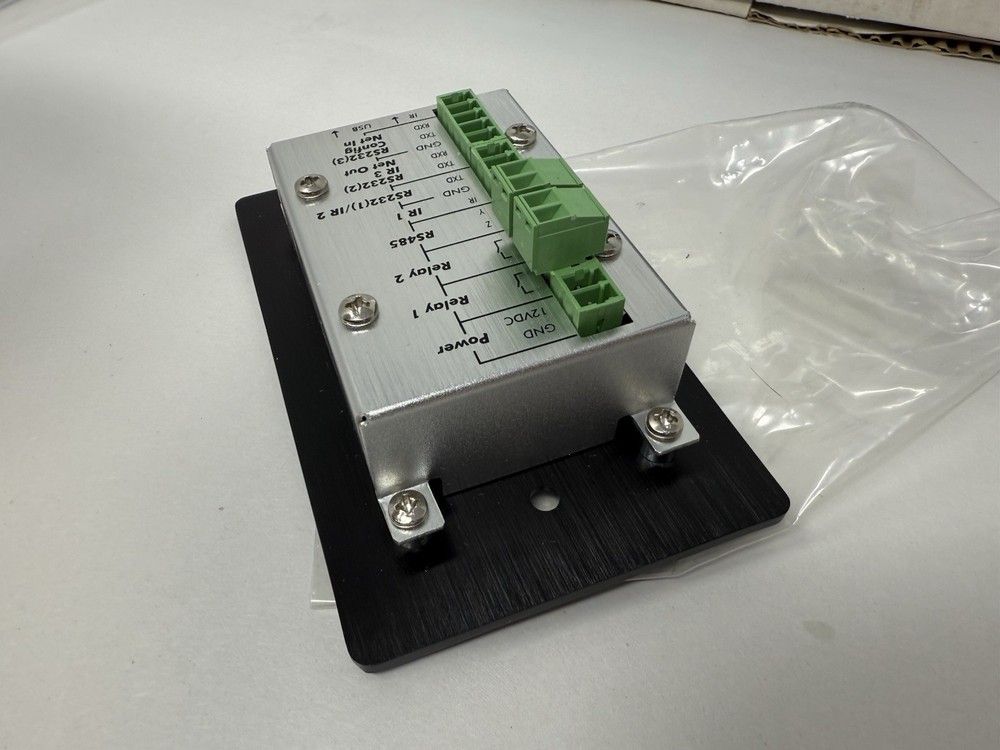 MuxLab 8-Button RS232 / IR Control Panel Model 500816 ~ Untested