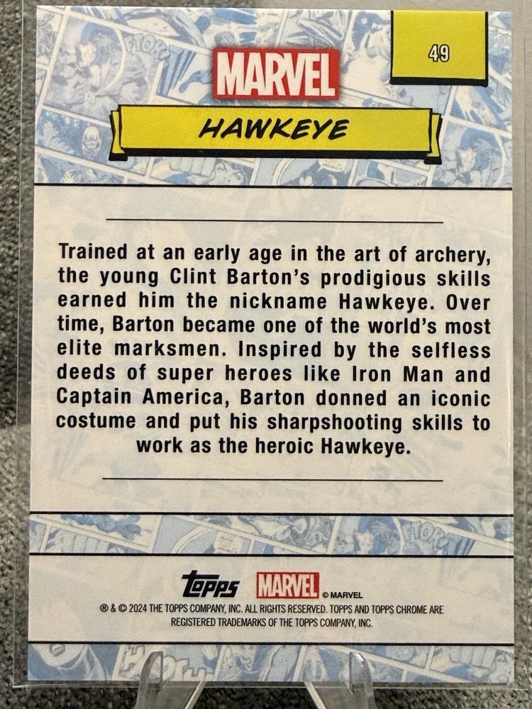 Marvel Masterpieces Hawkeye Red PMG And Chrome Card Bundle