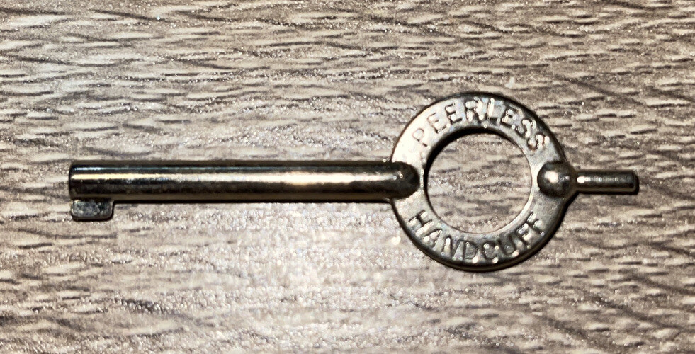 Handcuff Key -Universal- Peerless Handcuff