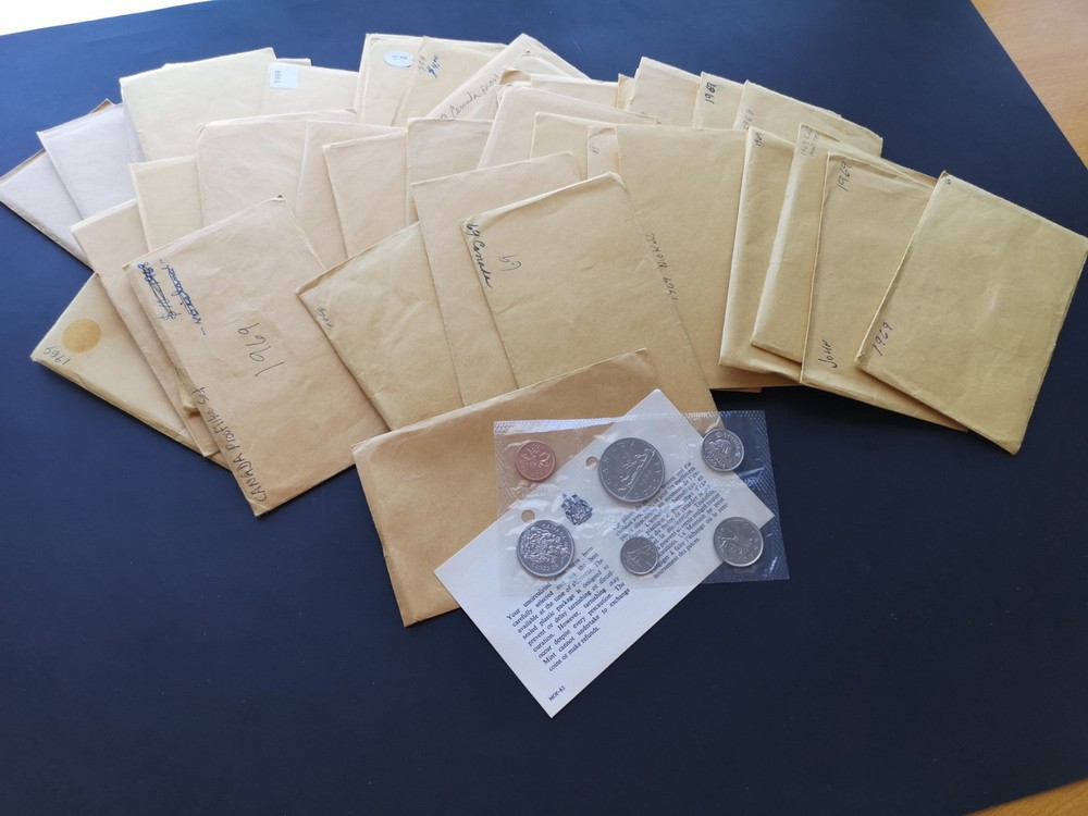 ***  1969  CANADA  PROOF  LIKE  ROYAL  MINT  SET  ***