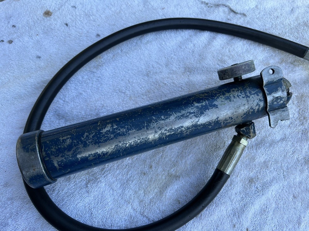 🇺🇸Greenlee 767A Hand Pump & Ram Hydraulic Knockout Driver🇺🇸