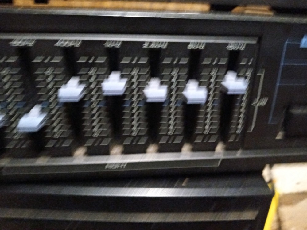 Kenwood graphic equalizer GE- 34