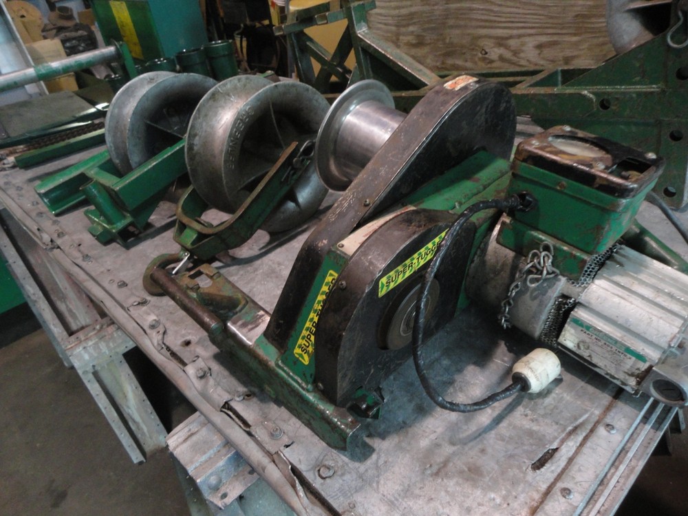 GREENLEE  "SUPER" Tugger Cable Puller with all Hardware and Storage Box