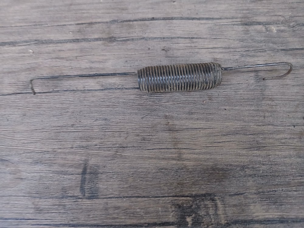 John Deere  120 Clutch Spring E110 120