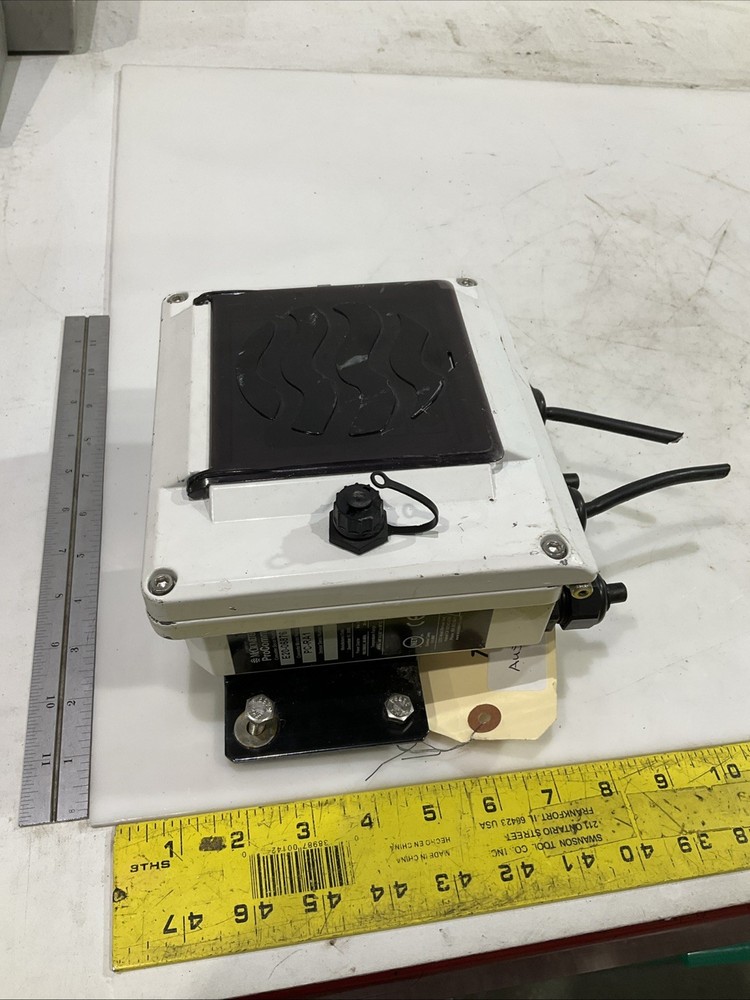 MCCROMETER PC-RA1 E20-06876 ELECTROMAGNETIC FLOWMETER CONVERTER K2M