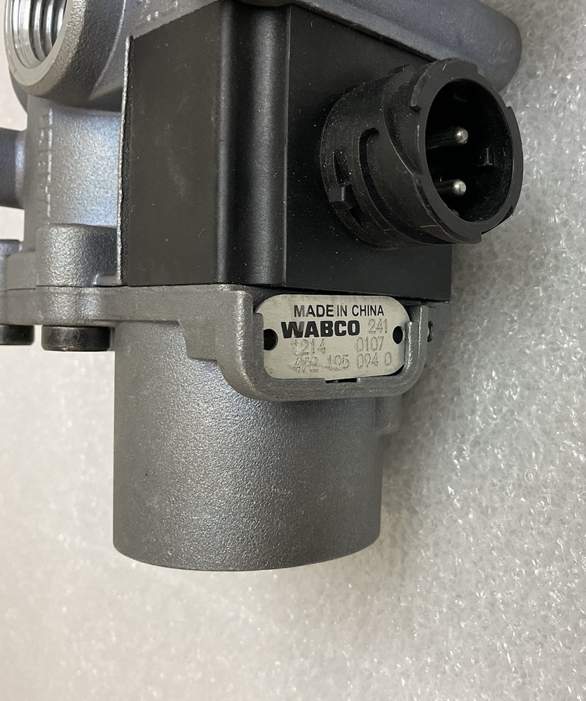 WABCO VALVE PN: 4721950940