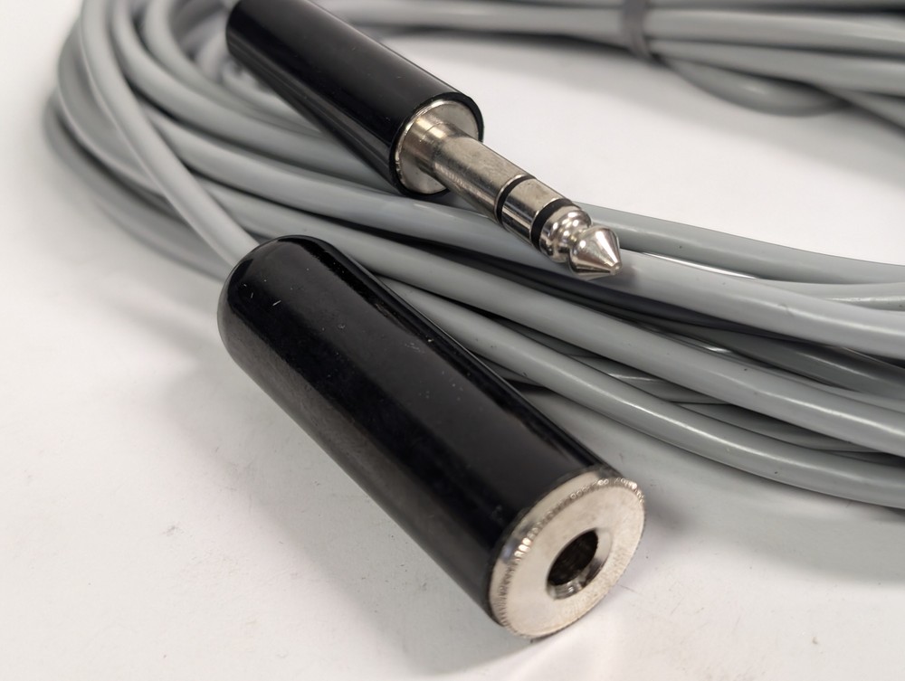 25 FOOT STEREO HEAD PHONE EXTENSION CORD