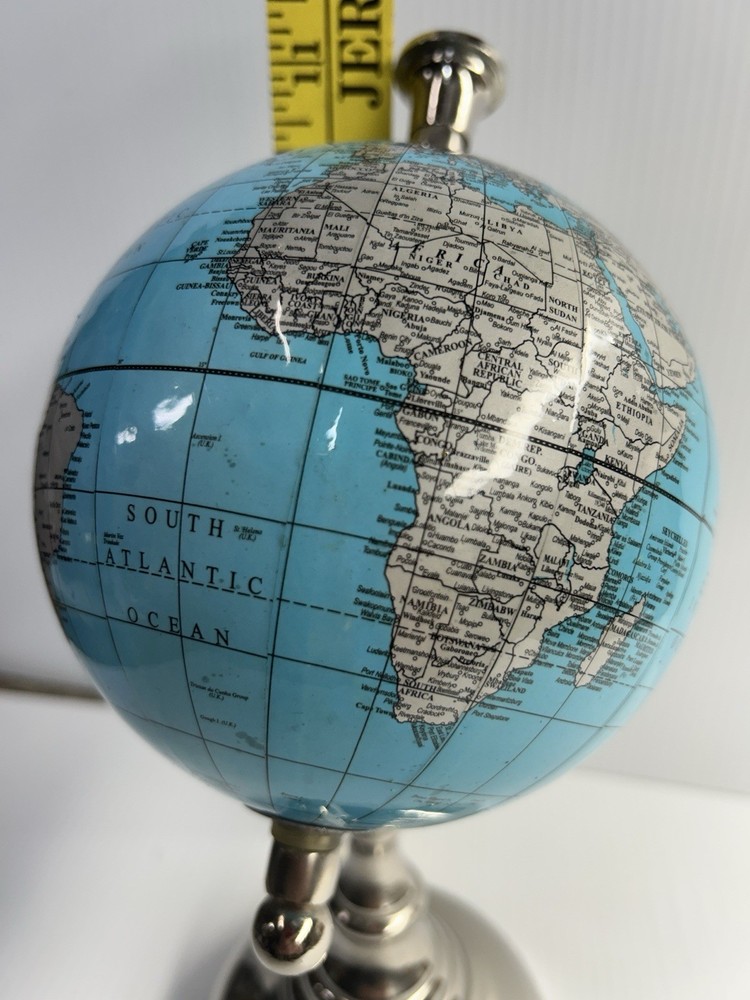Spinning Desk Globe 5 Inches Diameter