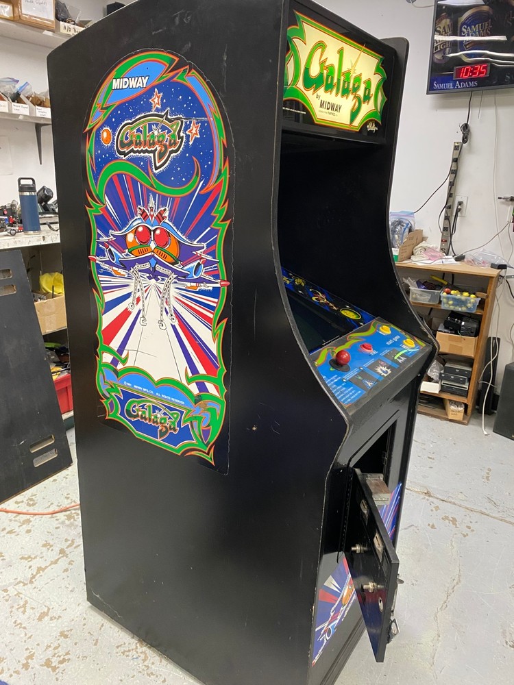Galaga Arcade Game Plus