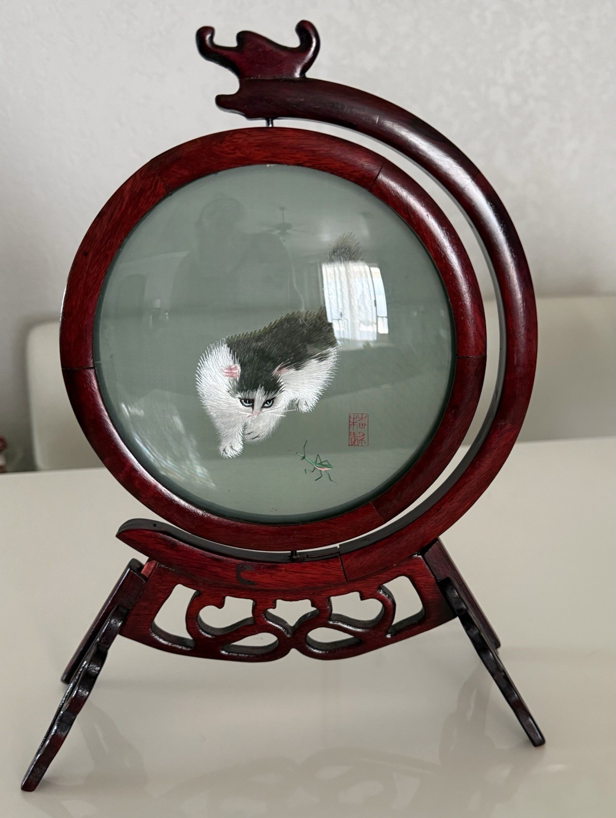 VTG Asian Cat & Mantis Double Sided Silk Embroidery Screen Rotating Wood Frame