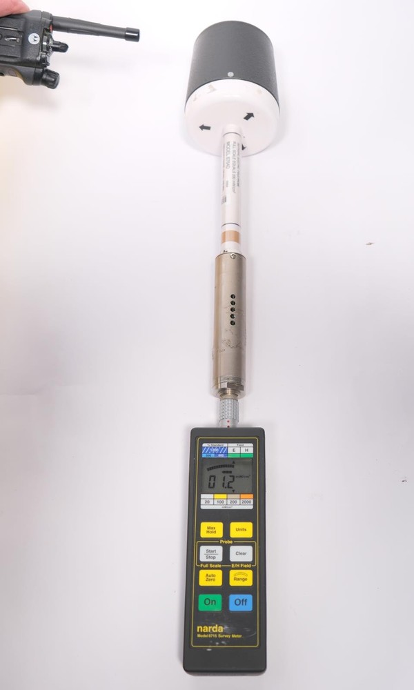 NARDA 8715 Electromagnetic Radiation Survey Meter w E8752D E8723D E8764D Probes
