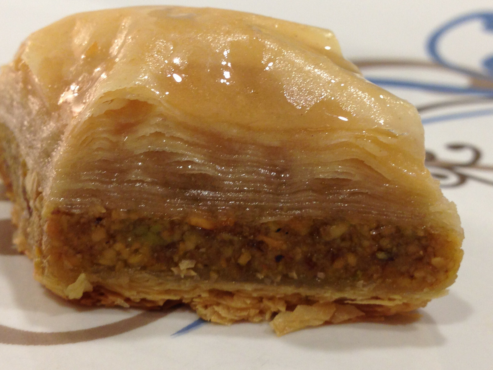 Organic Baklava with Pistachio & RAW Honey! Unique Quality (2LB) (33 Piece)