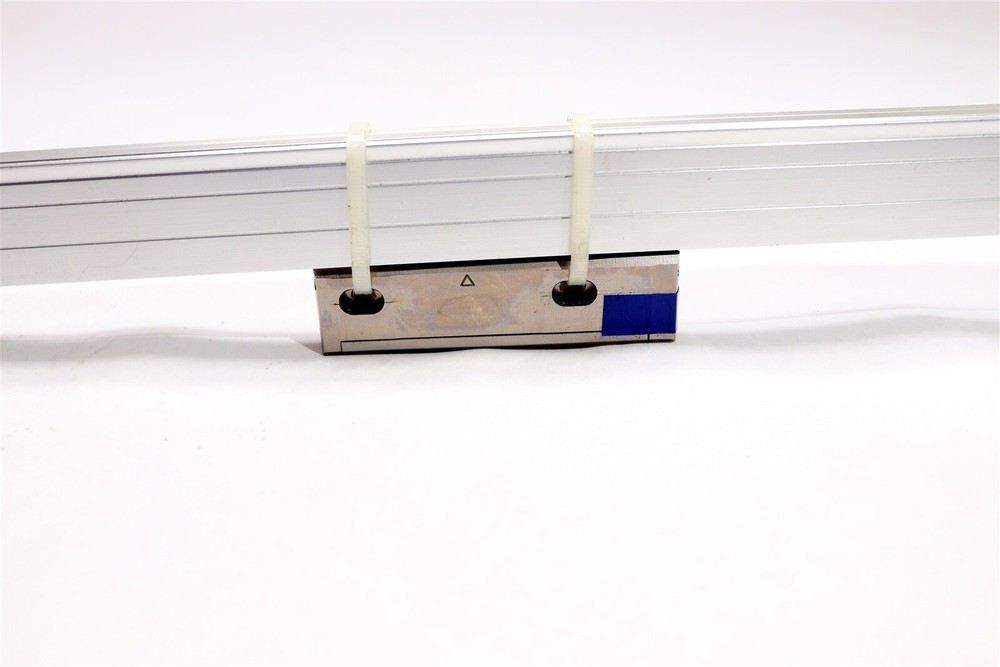 HEIDENHAIN LINEAR SCALE 557 647-17