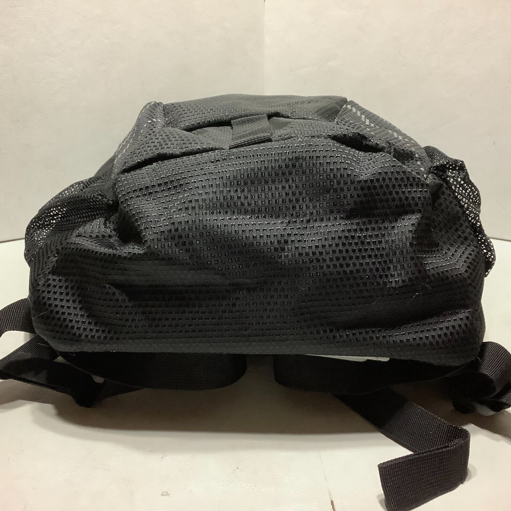 Oakley #92604 Backpack Black Labatt Blue Imported Embordered Front 18" x 12"