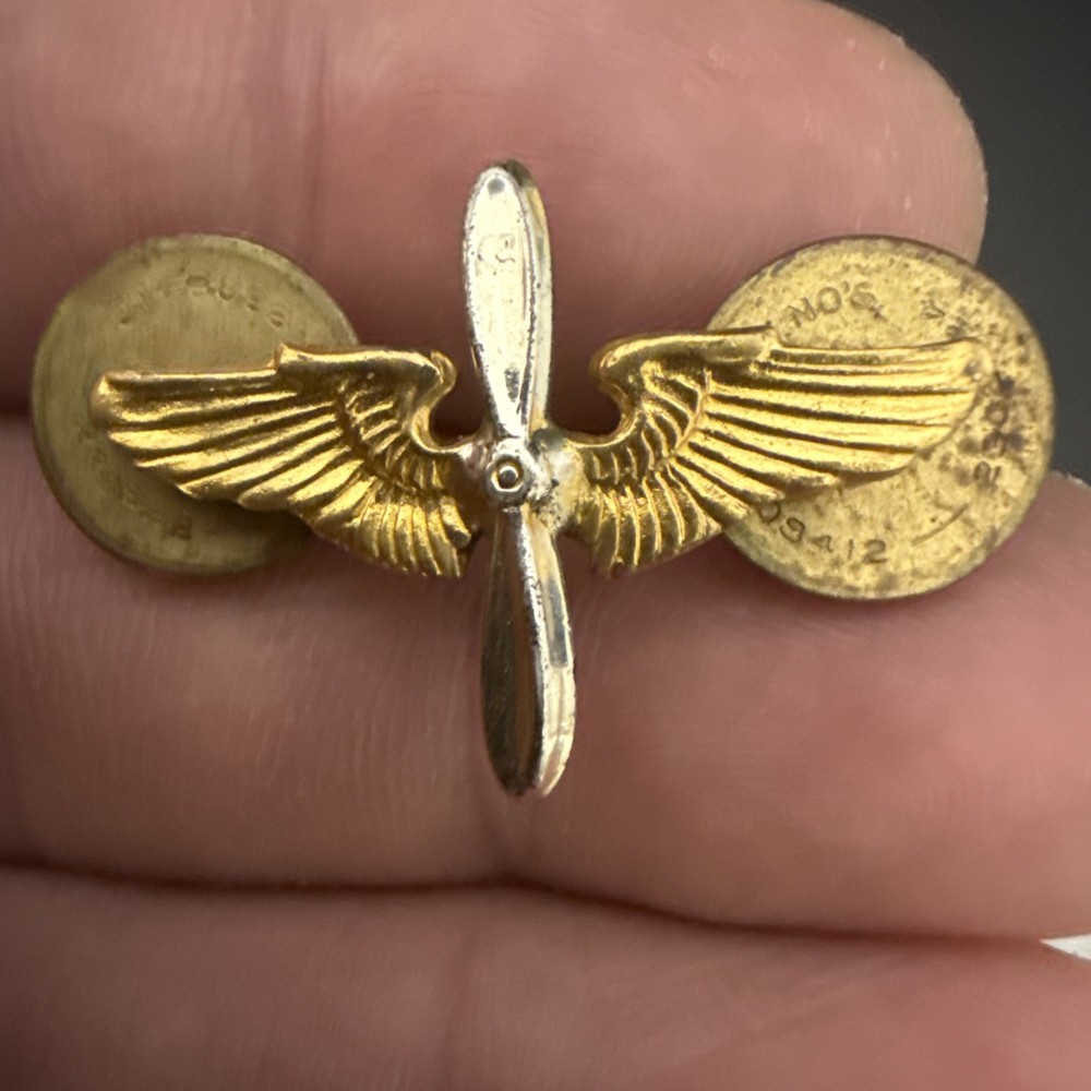 VTG WWII WW2 USAAF Army Air Force Collar Insignia Pin Wings Propeller Amico