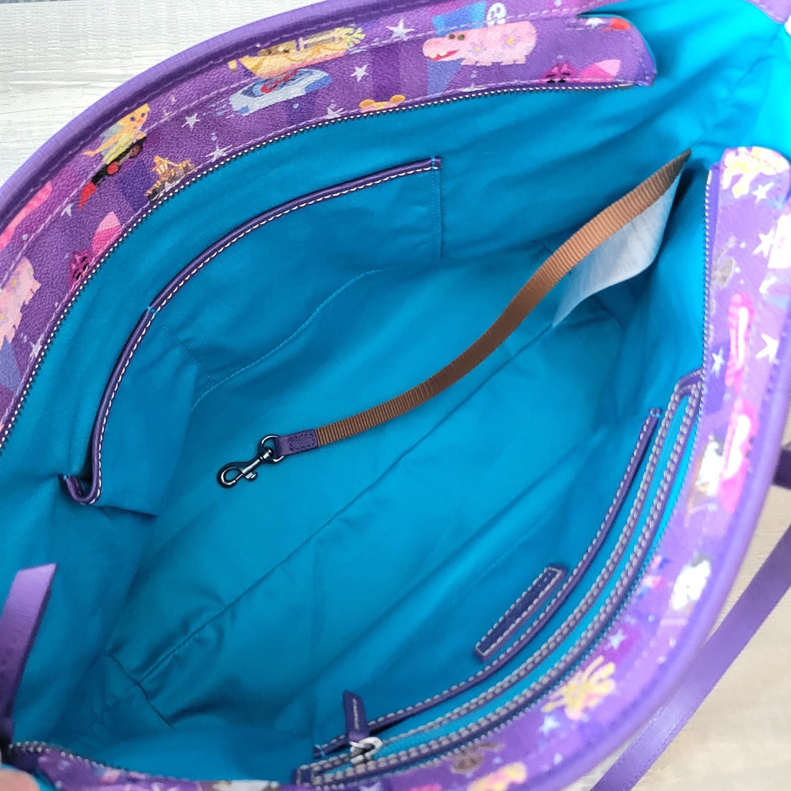 Disney Dooney & Bourke Disney Parks Joey Chou Castle Tote Bag Large NWOT