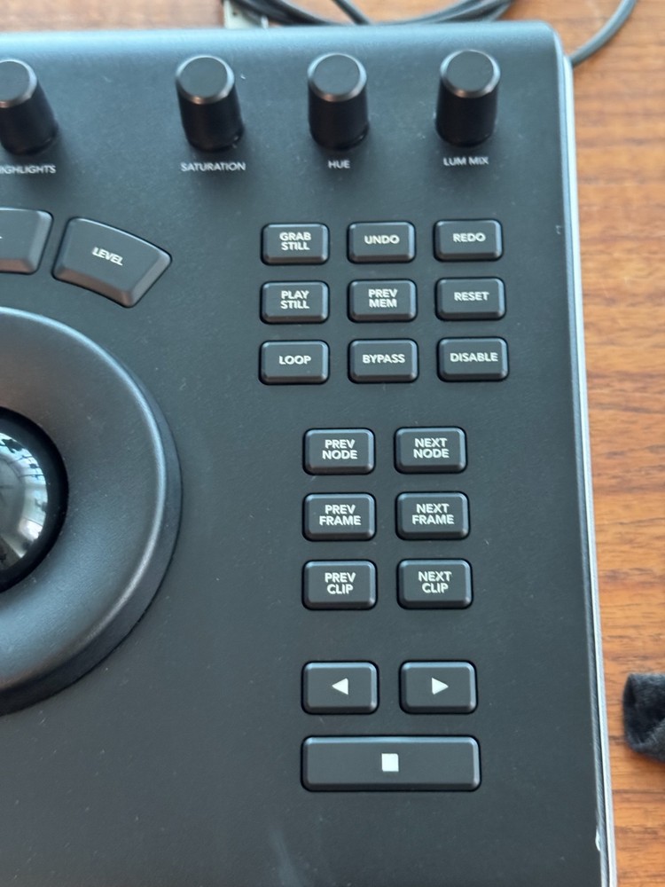 Blackmagic Design DaVinci Resolve Micro Panel w/ USB Cable_Used- Mint Conditions