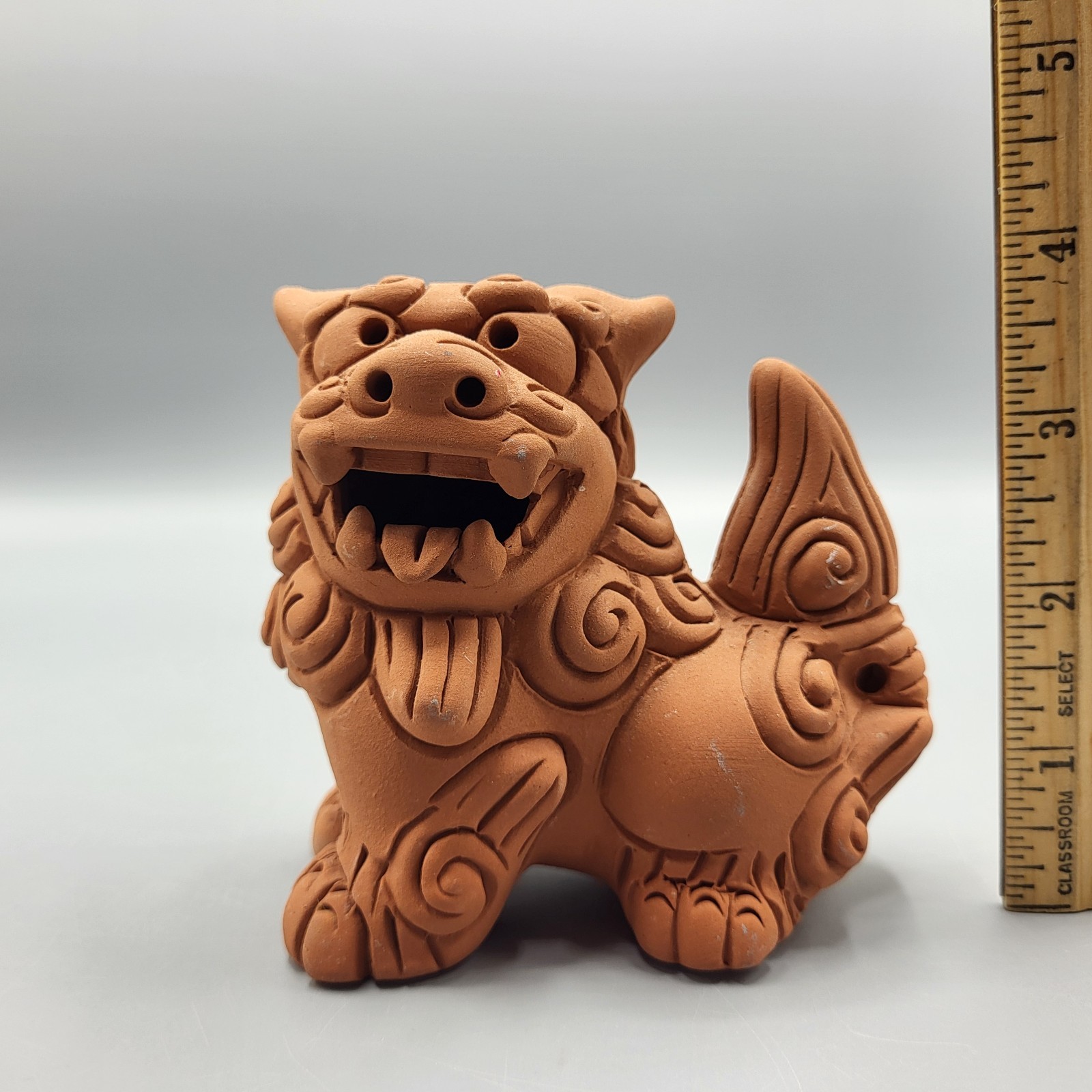 Set of 2 Okinawan Shisa Foo Dog Guardian Lions Figurines Terra Cotta Clay 3.5"
