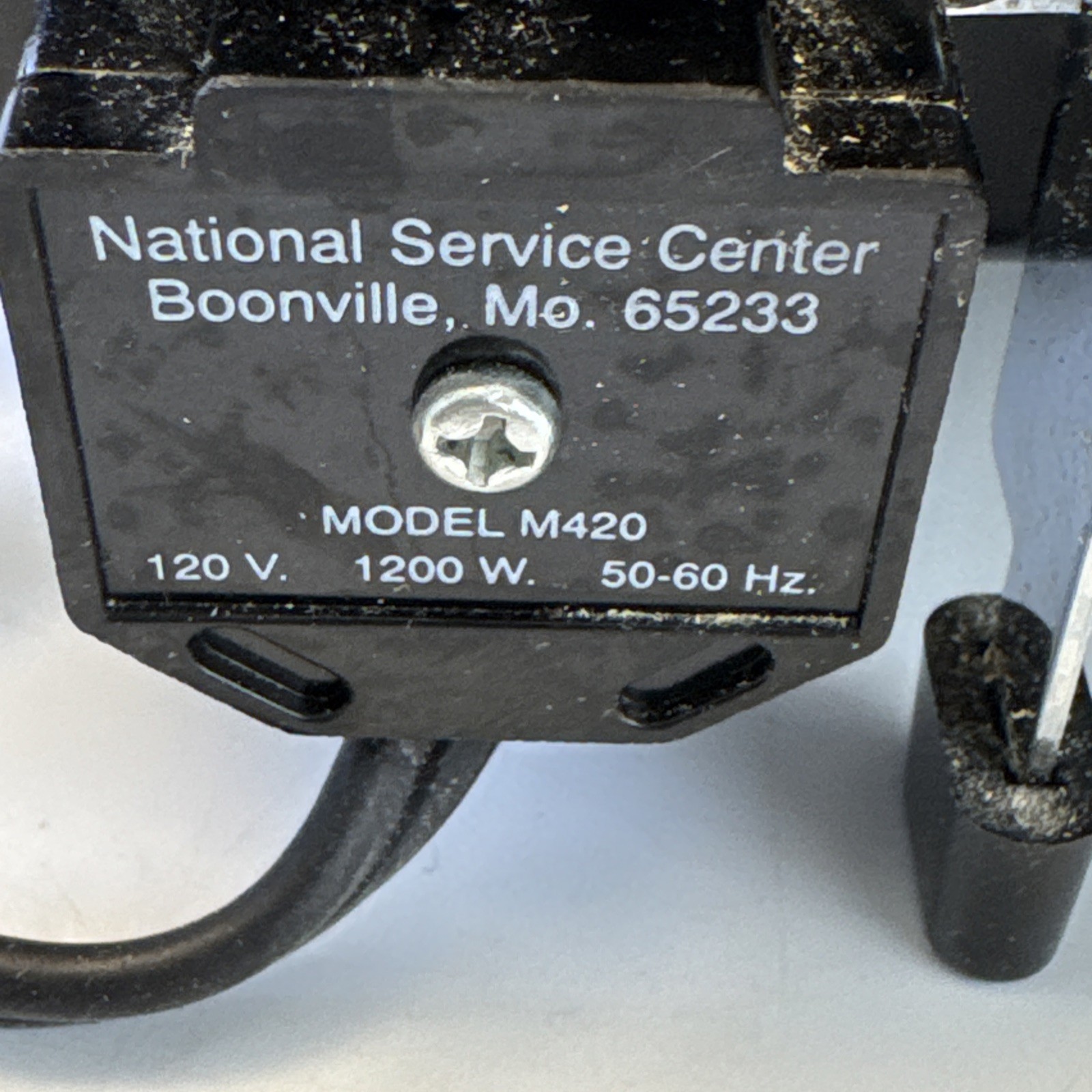 Magic Chef FastBake Waffle Maker M420 4 Square Style Adjustable Temp Iron