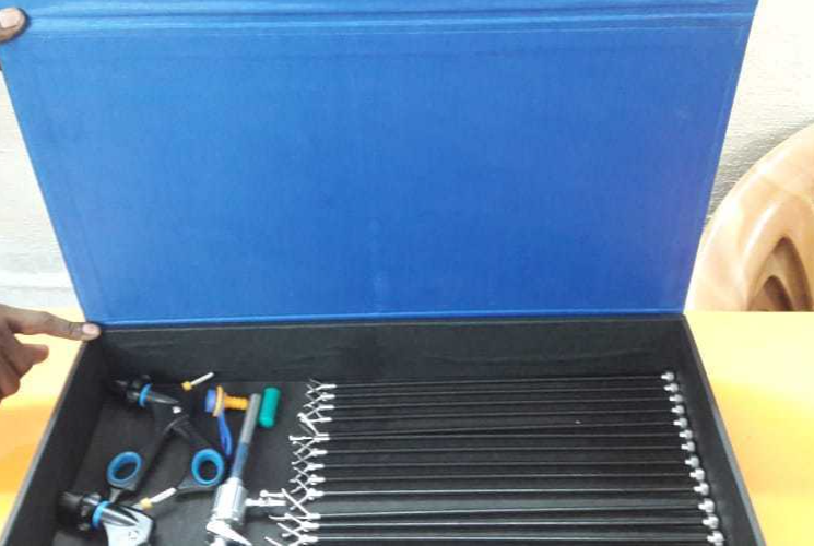 Laparoscopic Set Basic Laparoscopy Instruments In Box Pack 24pc Reusable