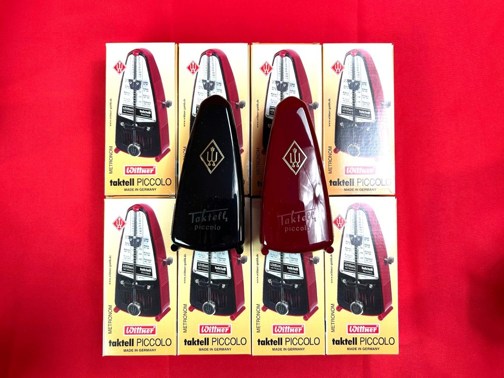 Wittner Taktell Piccolo Metronome Black and Ruby