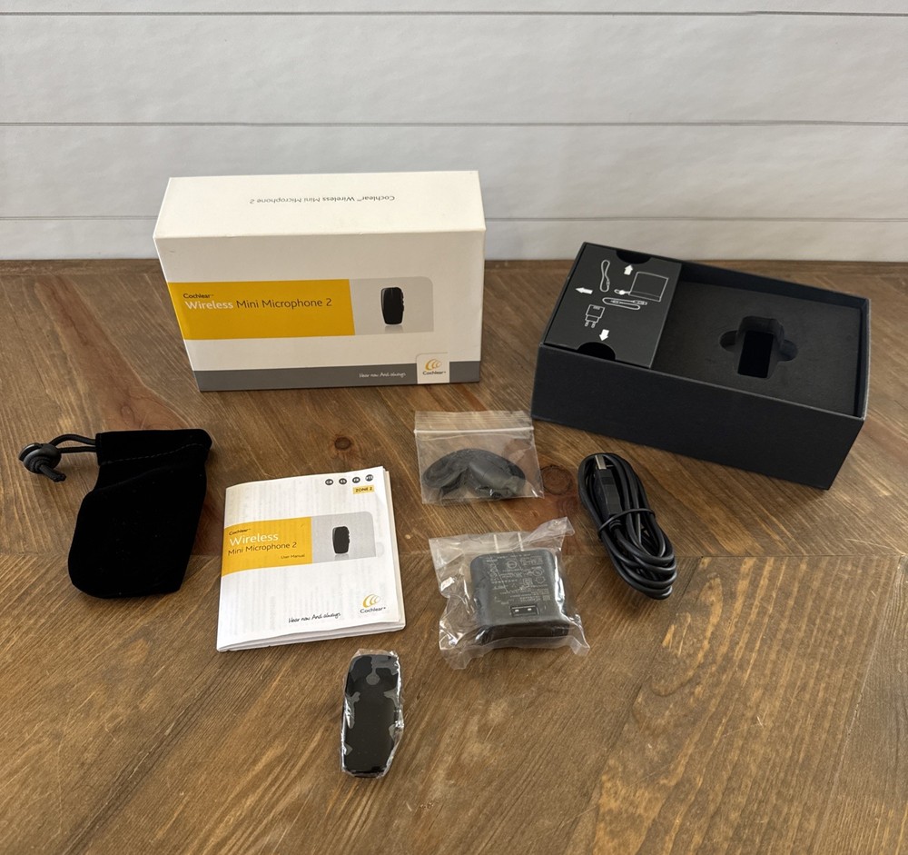Cochlear P770844 Wireless Mini Microphone 2 US -New in box-