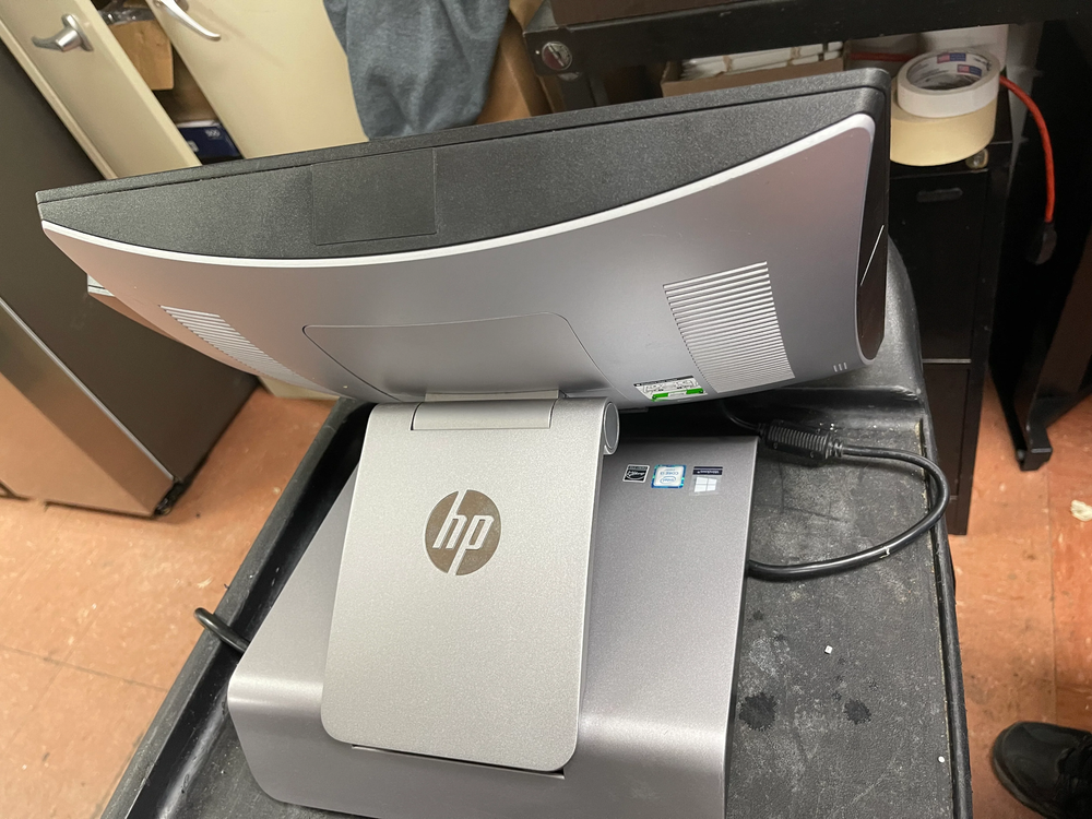 HP RP9 G1 9115 Retail All In One POS System with Silverware Program - HLR