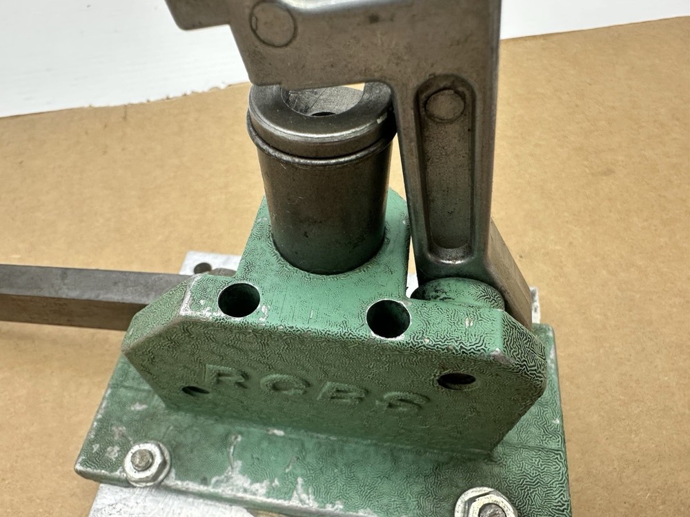 RCBS Bench Mounted Auto Priming Tool Not Complete See Pics