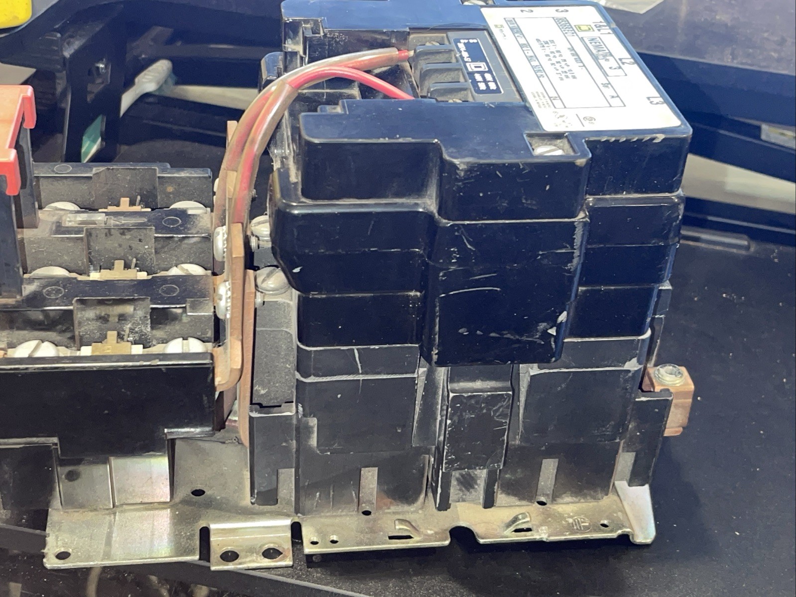 Square D 8536SE01 NEMA Size 3 Ser. A Non‑Reversing Motor Starter (Type S) - Used