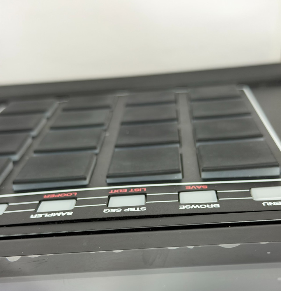 Akai Professional MPC-X Standalone Sampler and Sequencer