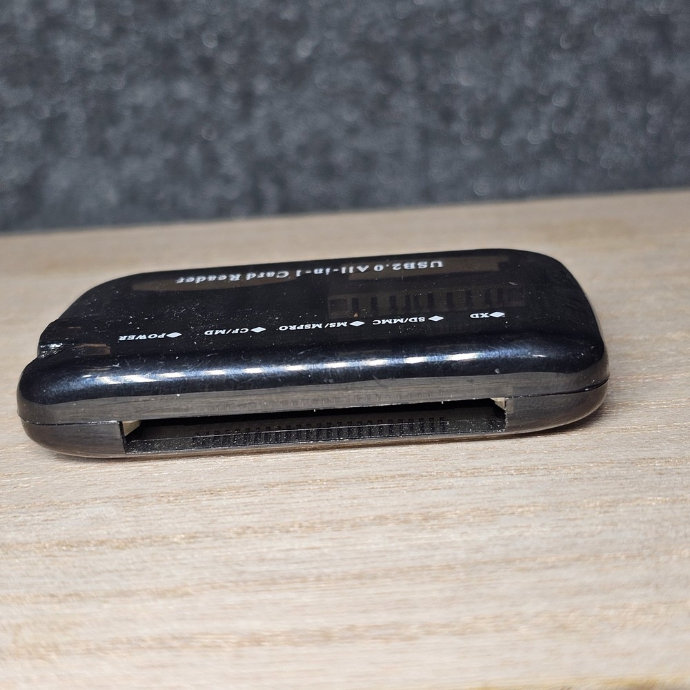 USB 2.0 Card Reader XD, SD, MS, CF High Speed Pre-owned