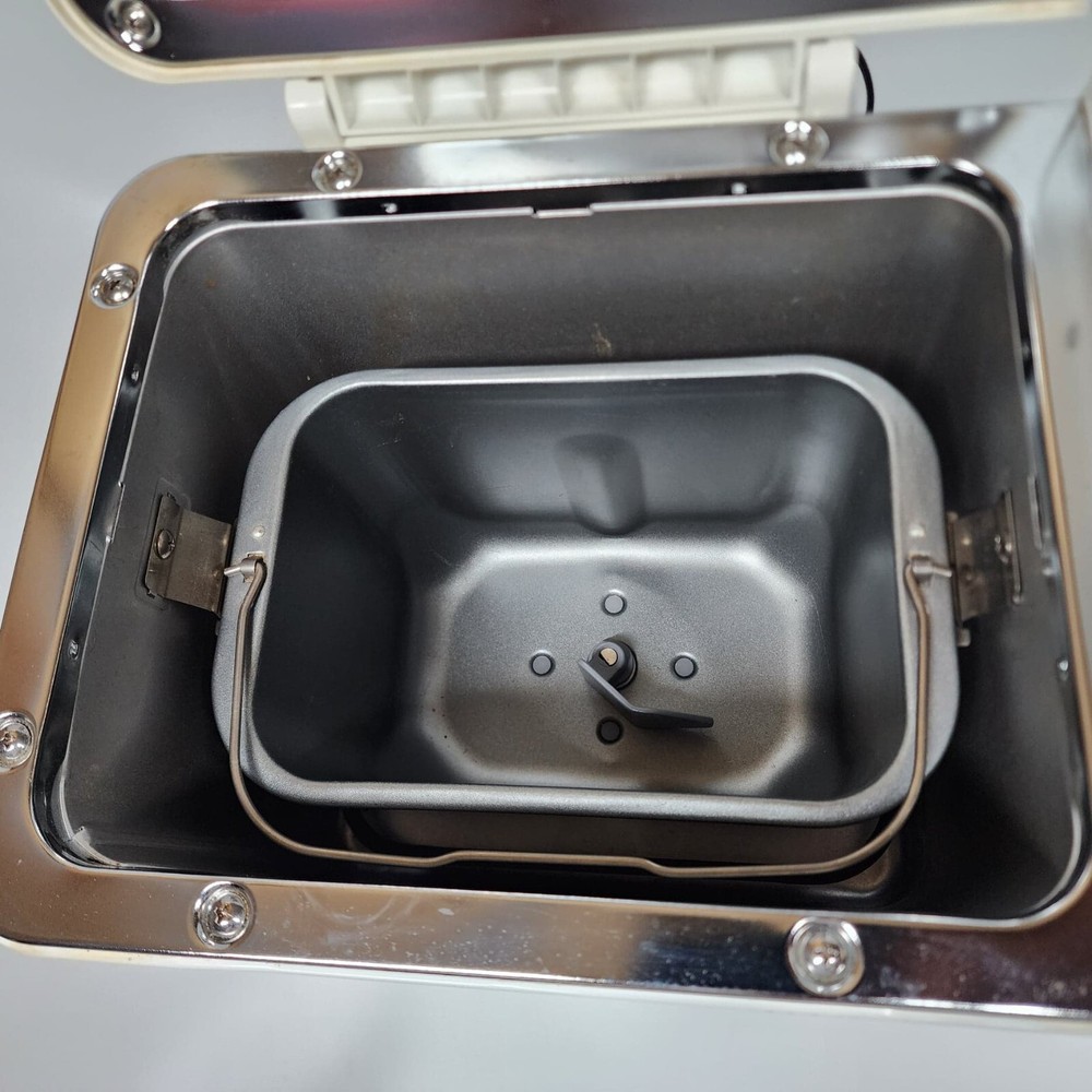 Breadman Ultimate Automatic Bread Maker Model TR2200C Home Baking Machine WORKS