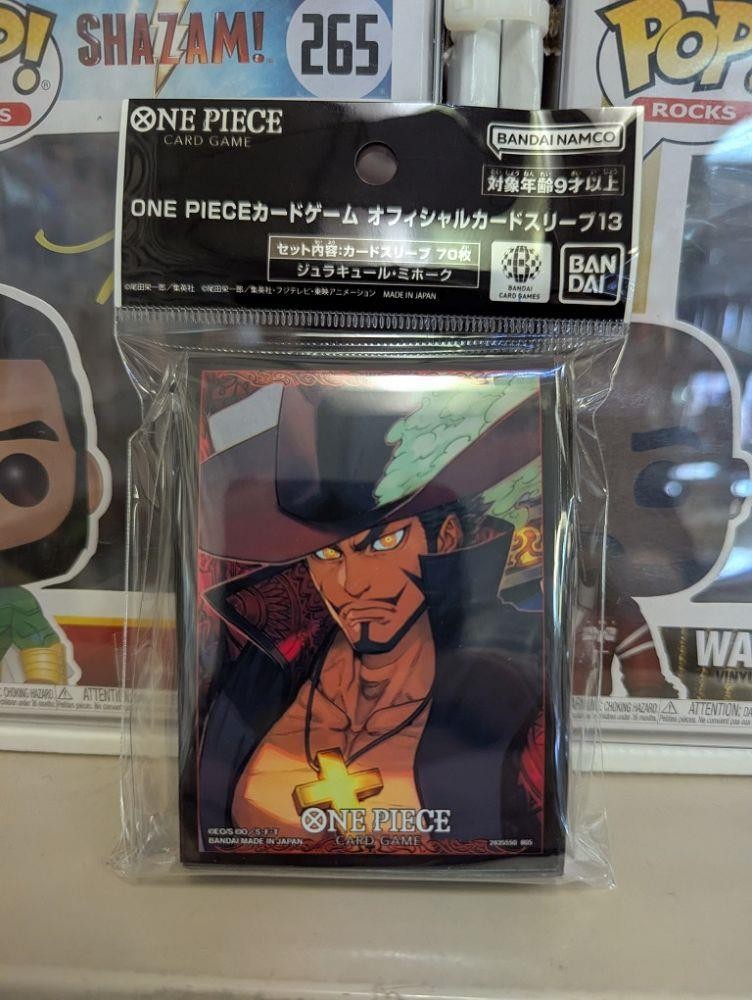 One Piece Official Sleeves Vol.13 (Dracule Mihawk)
