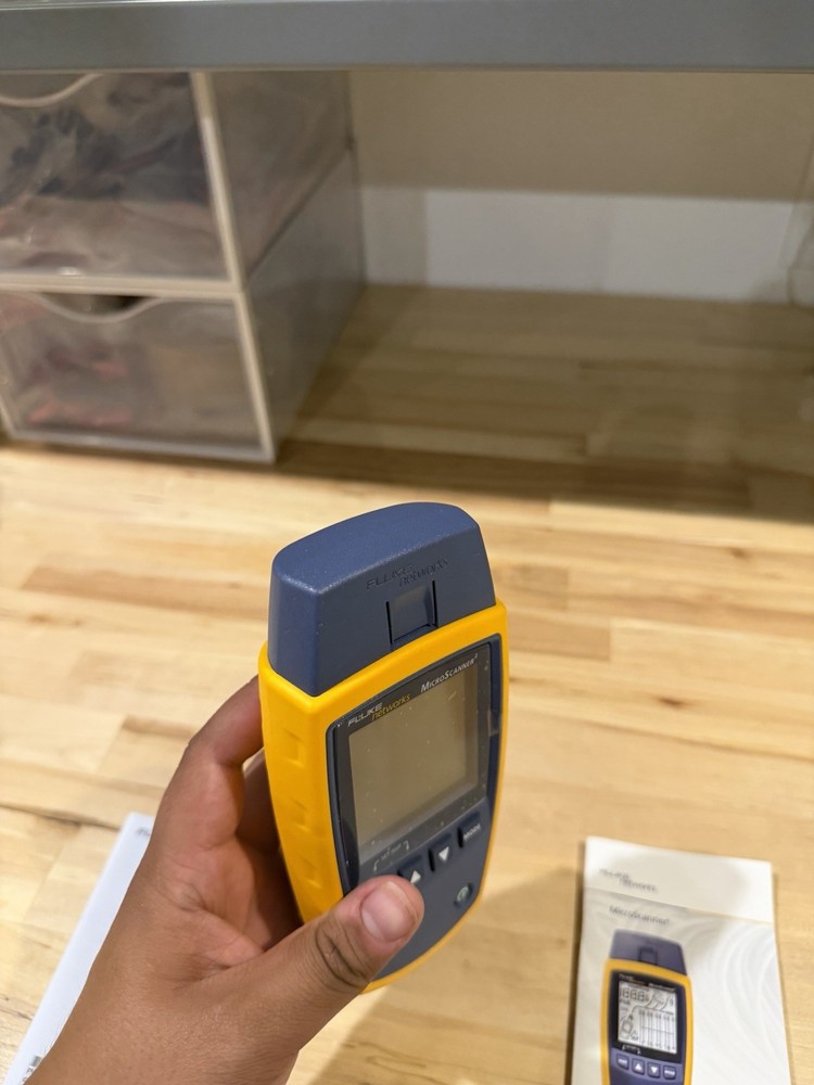 FLUKE NETWORKS MS2-100 MICROSCANNER 2 CABLE VERIFIER (NEW) SHIPS FAST