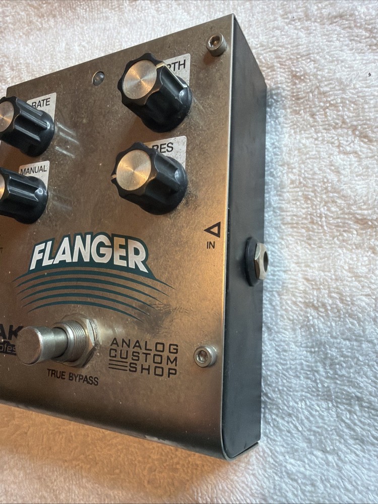 Akai Professional Flanger Pedal