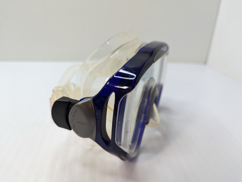 Tusa Visualator Tempered Goggles Scuba Diving Dive Adjustable Strap With Case