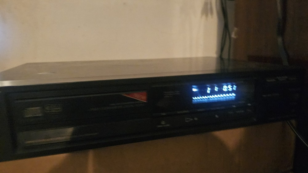 Sony CDP-270 Compact Disc Player