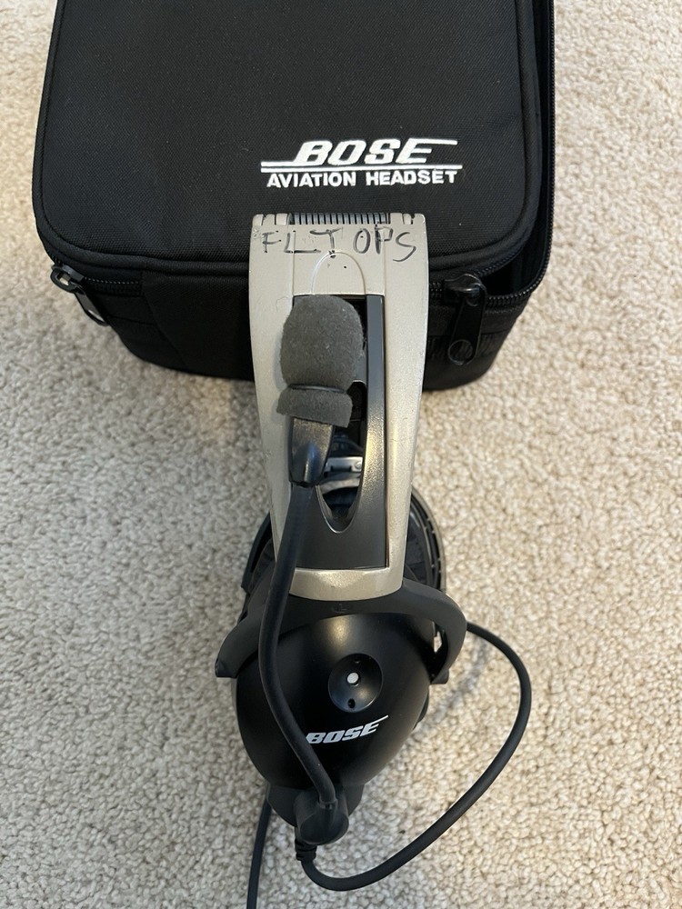 Bose A10 aviation headset used LEMO PLUG